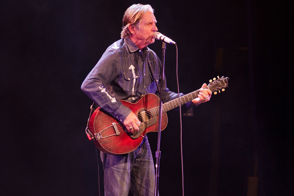 John Doe, Kristin Hersh, and Grant Lee Phillips serenaded The Oriental Theater last Friday night (Photos: Billy Thieme)