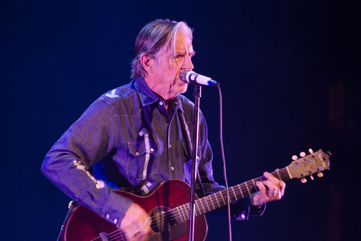 John Doe, Kristin Hersh, and Grant Lee Phillips serenaded The Oriental Theater last Friday night (Photos: Billy Thieme)