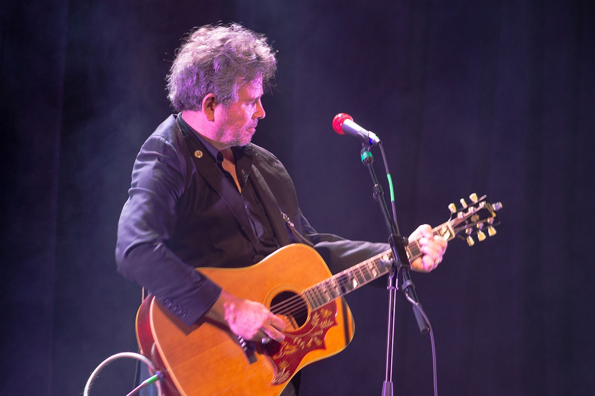 John Doe, Kristin Hersh, and Grant Lee Phillips serenaded The Oriental Theater last Friday night (Photos: Billy Thieme)
