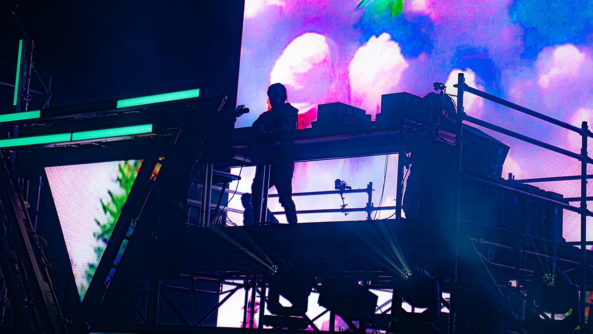 EDM's Inzo and Dirty Monkey kicked off Red Rocks' 2025 season with a soggy but brilliant night! (Photo: Gerardo Federico)