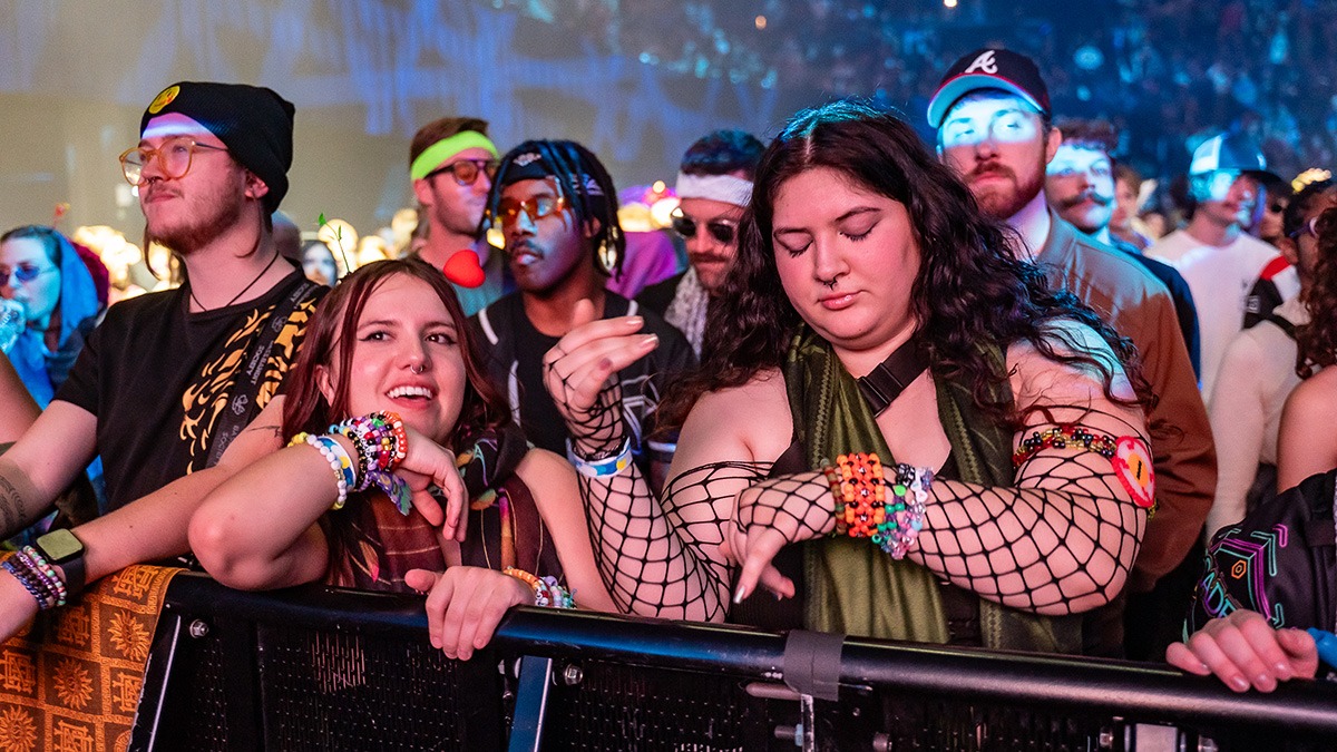 Liquid Stranger (Martin Stääf) launched a 3-night residency at Mission Ballroom last Friday, April 18, 2025 (Photos: Gerardo Federico)