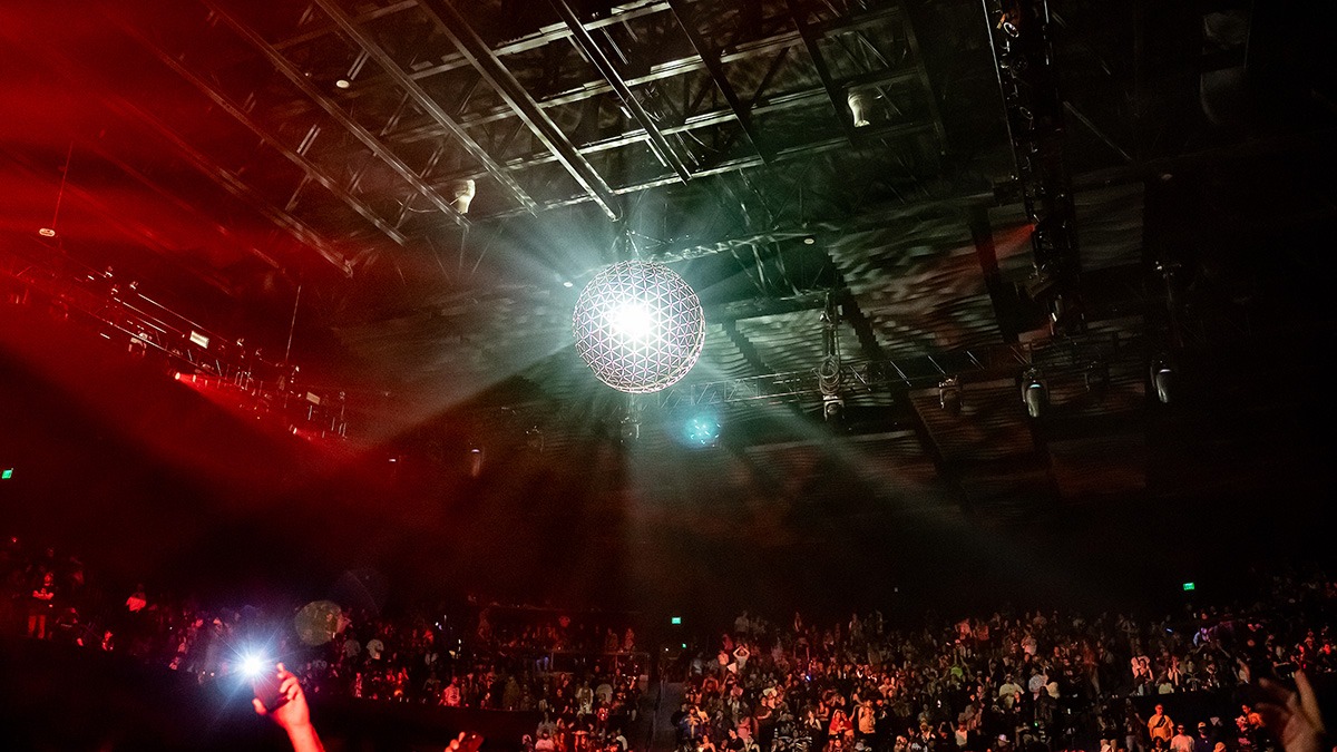Liquid Stranger (Martin Stääf) launched a 3-night residency at Mission Ballroom last Friday, April 18, 2025 (Photos: Gerardo Federico)