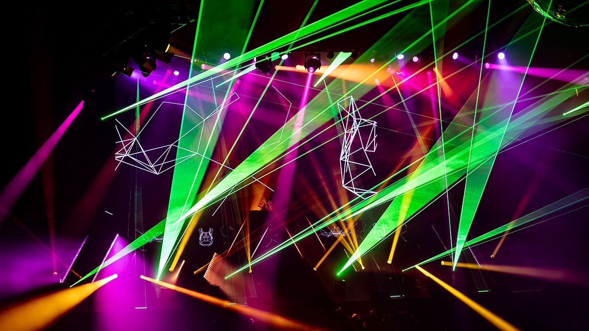Liquid Stranger (Martin Stääf) launched a 3-night residency at Mission Ballroom last Friday, April 18, 2025 (Photos: Gerardo Federico)