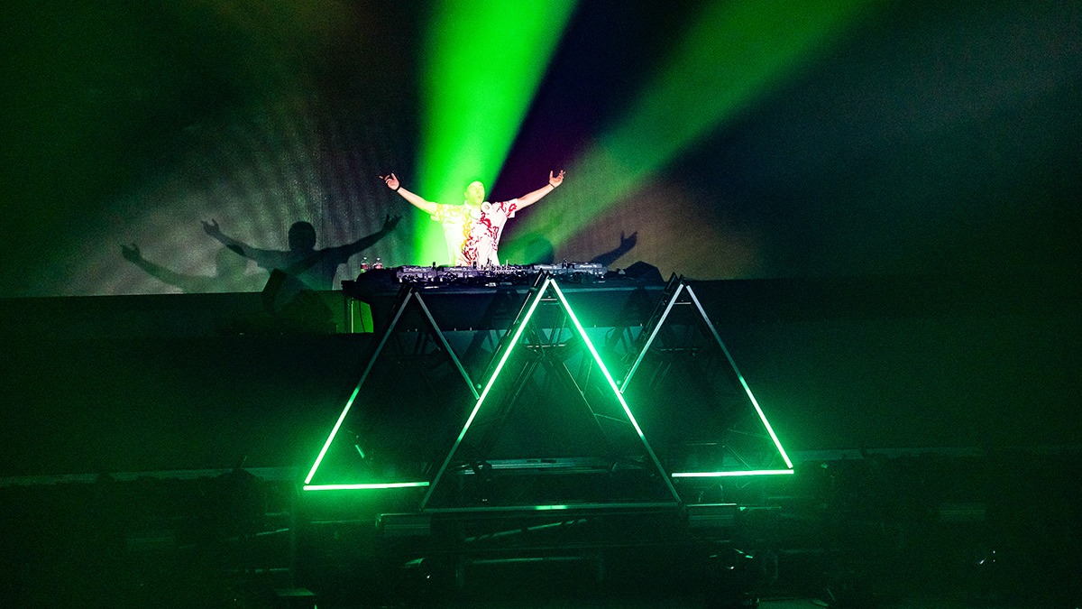 Liquid Stranger (Martin Stääf) launched a 3-night residency at Mission Ballroom last Friday, April 18, 2025 (Photos: Gerardo Federico)