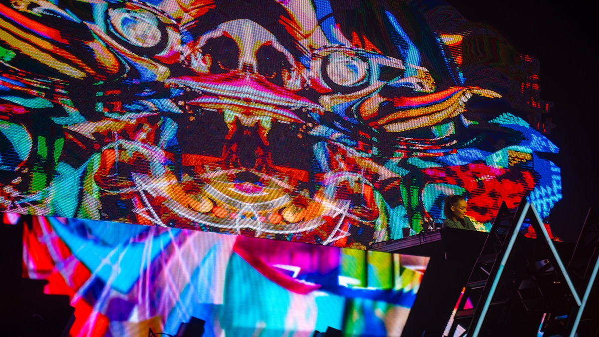 Liquid Stranger (Martin Stääf) launched a 3-night residency at Mission Ballroom last Friday, April 18, 2025 (Photos: Gerardo Federico)