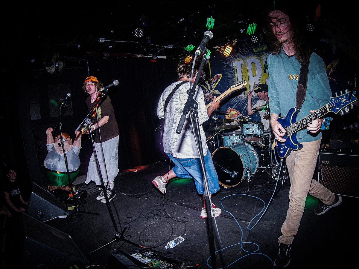 TRSH played a hell of a show at Globe Hall Wedneday, April 30 (Photos: Béla Kershisnik)