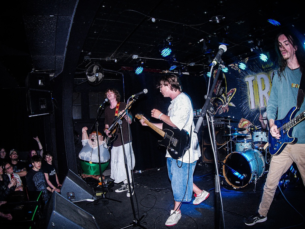 TRSH played a hell of a show at Globe Hall Wedneday, April 30 (Photos: Béla Kershisnik)
