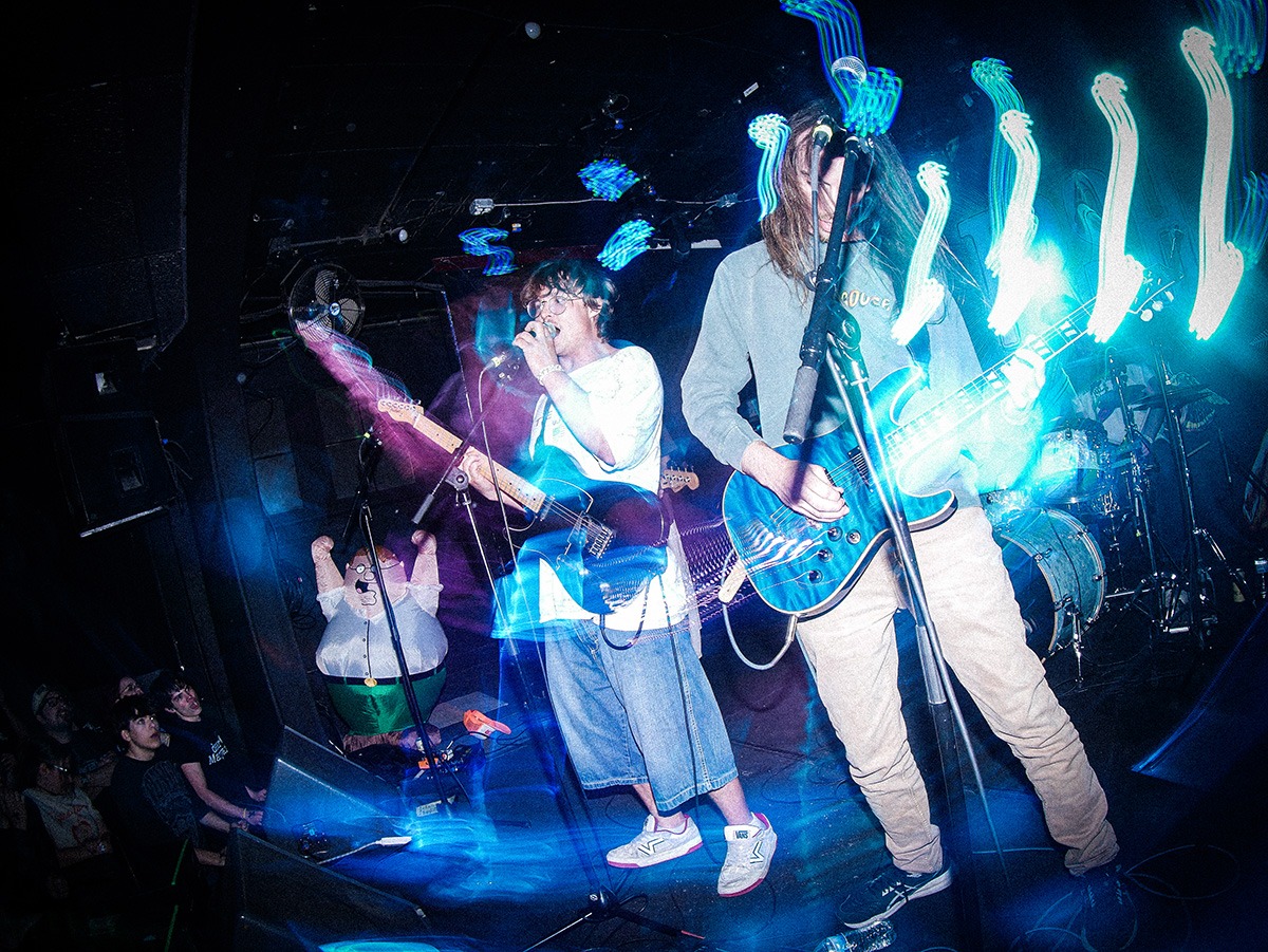 TRSH played a hell of a show at Globe Hall Wedneday, April 30 (Photos: Béla Kershisnik)