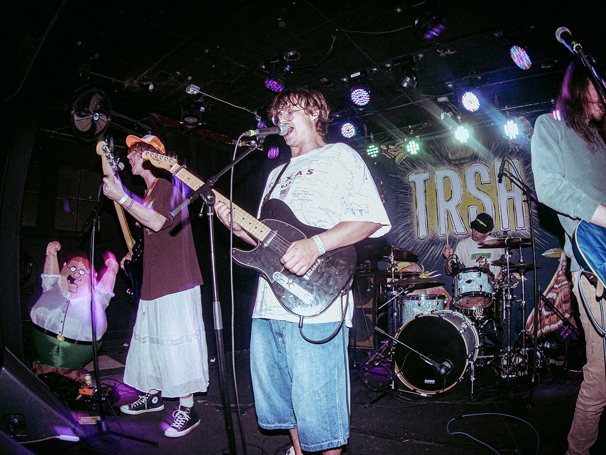 TRSH played a hell of a show at Globe Hall Wedneday, April 30 (Photos: Béla Kershisnik)