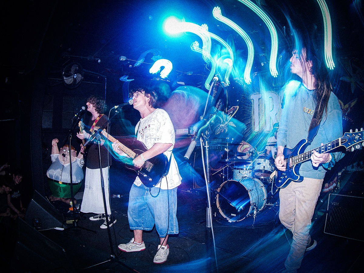 TRSH played a hell of a show at Globe Hall Wedneday, April 30 (Photos: Béla Kershisnik)