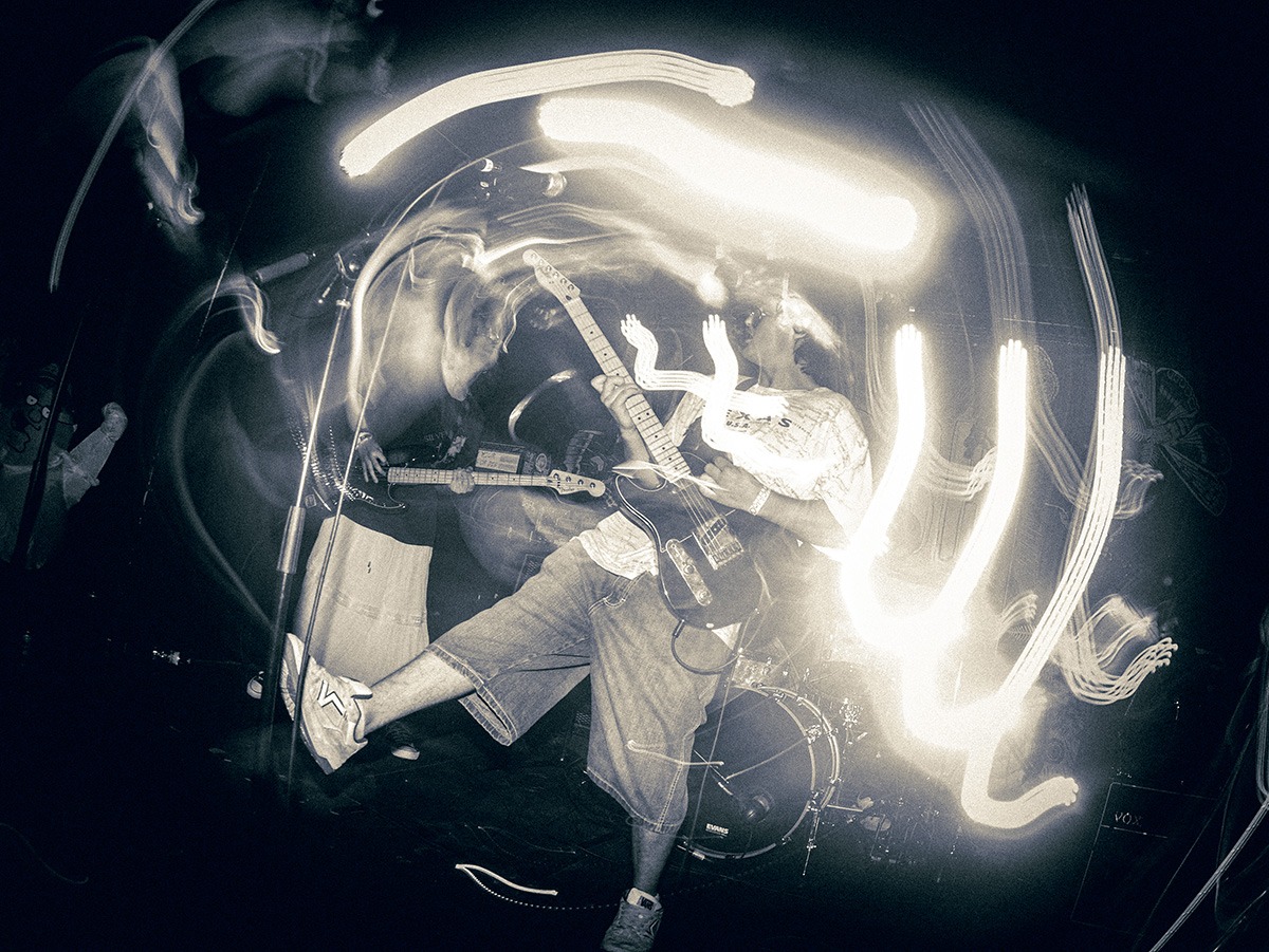 TRSH played a hell of a show at Globe Hall Wedneday, April 30 (Photos: Béla Kershisnik)