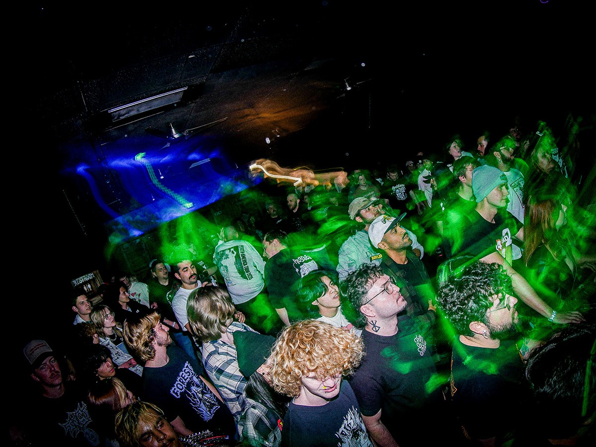 TRSH played a hell of a show at Globe Hall Wedneday, April 30 (Photos: Béla Kershisnik)