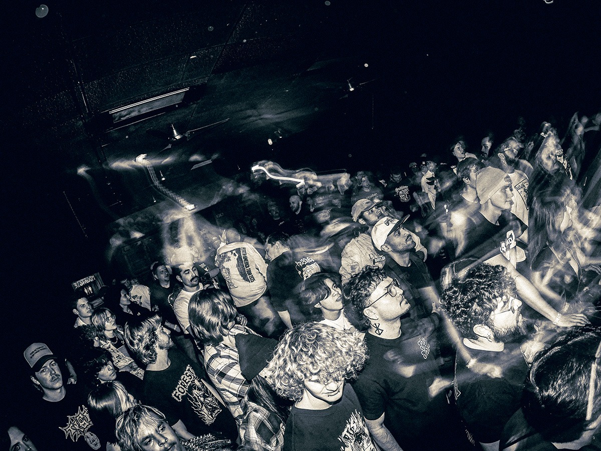 TRSH played a hell of a show at Globe Hall Wedneday, April 30 (Photos: Béla Kershisnik)