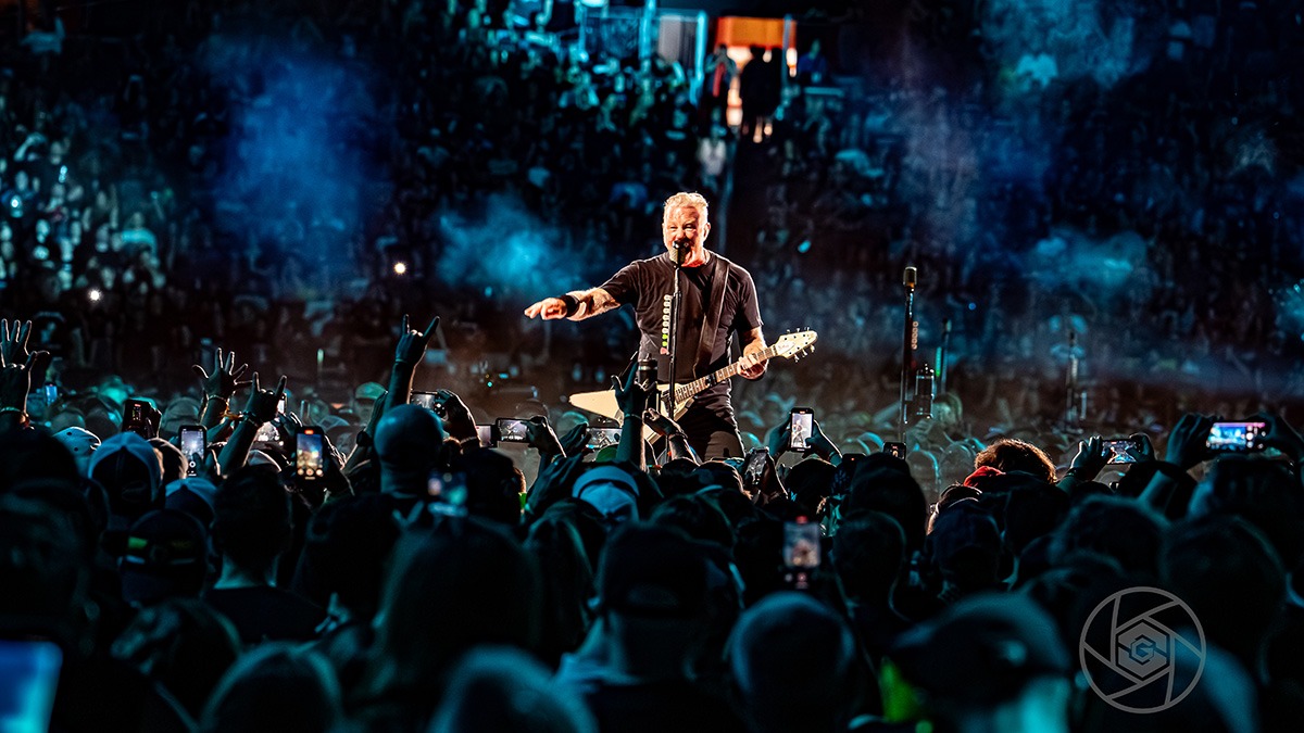 Metallica broke records in the Mile Hi City, and we all loved every second. (Photo: Gerardo Federico)