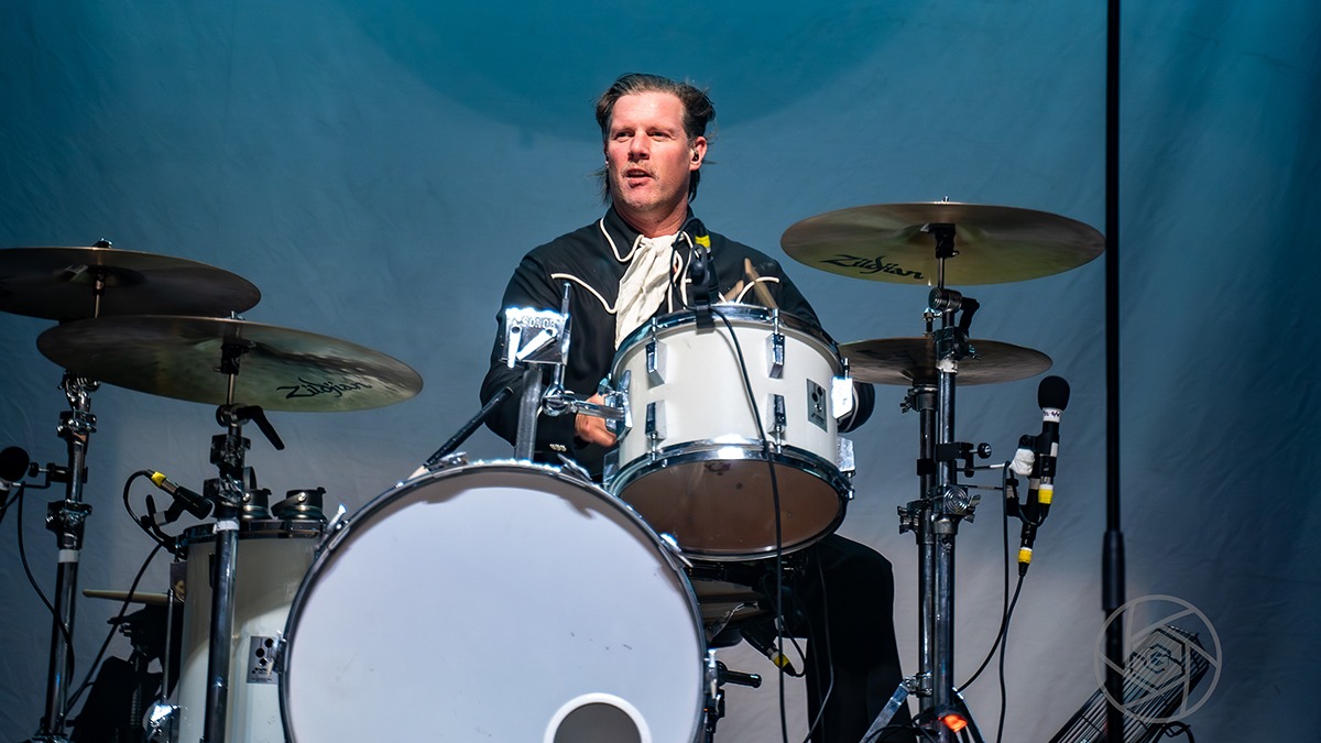 Sweden's The Hives classed upi the Ogden Theater Friday, Sept. 12 in a perfect blur of garage energy (Photos: Gerardo Federico)