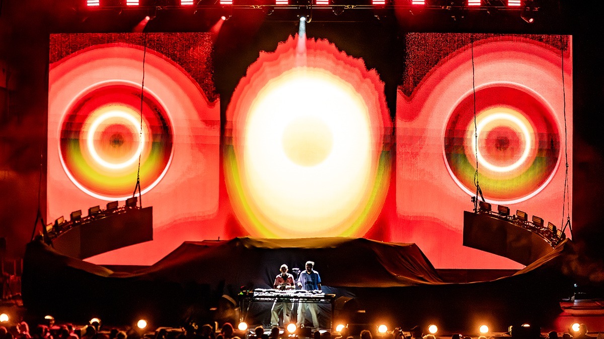 Above & Beyond owned Fiddler's Green Friday, Sept 26 (Photo: Gerardo Federico)