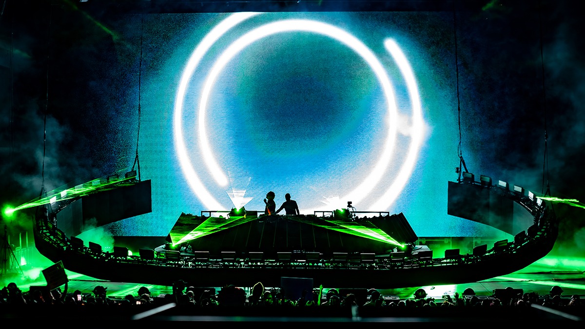 Above & Beyond owned Fiddler's Green Friday, Sept 26 (Photo: Gerardo Federico)