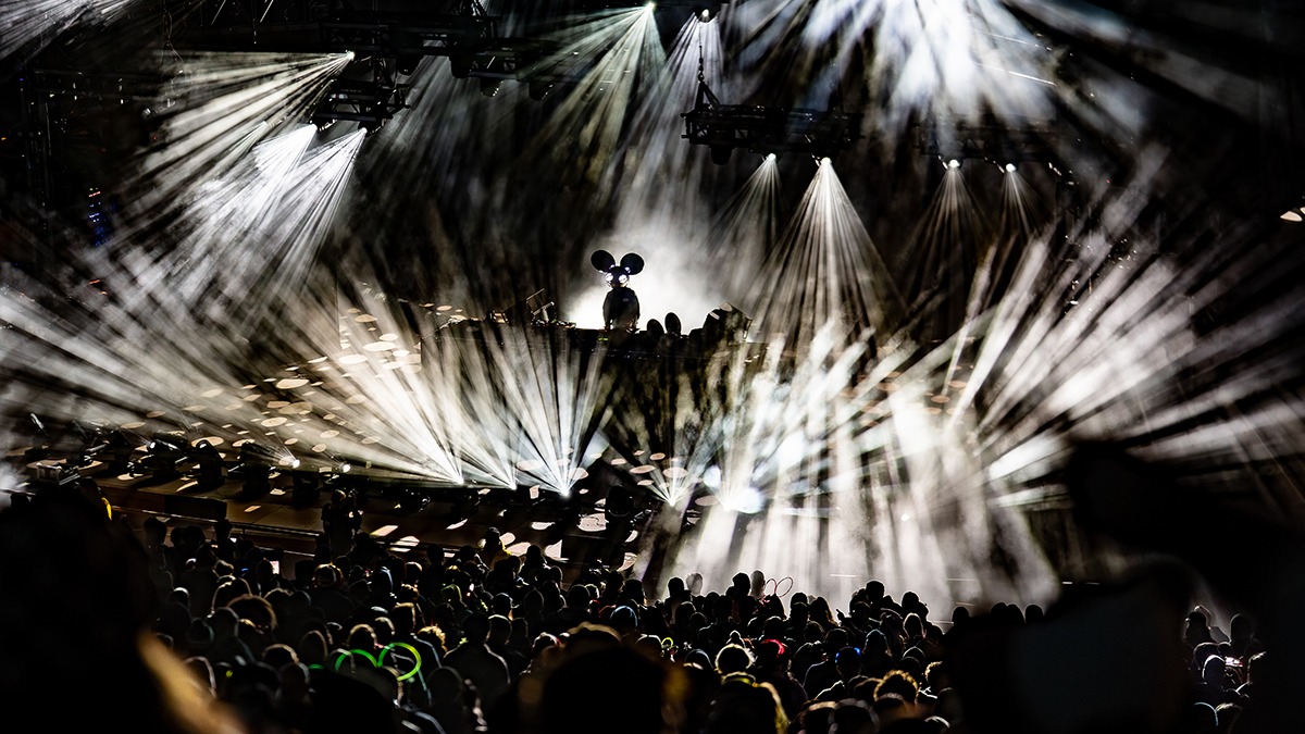 Deadmau5 lived up to the legend last Friday (photo: Gerardo Federico)