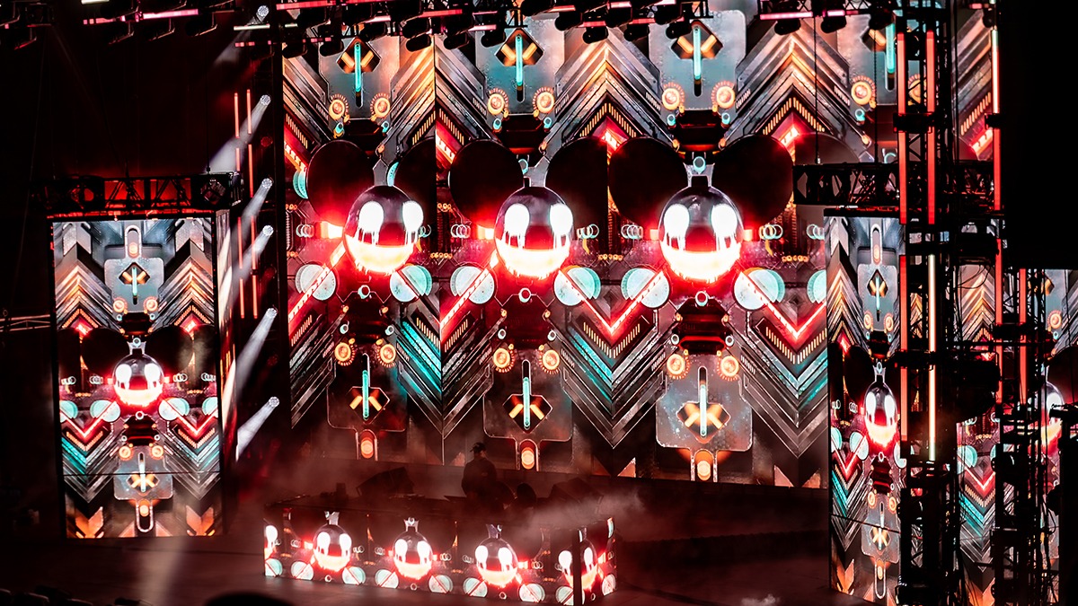 Deadmau5 lived up to the legend last Friday (photo: Gerardo Federico)