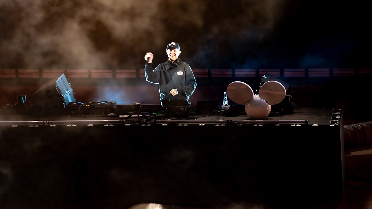 Deadmau5 lived up to the legend last Friday (photo: Gerardo Federico)