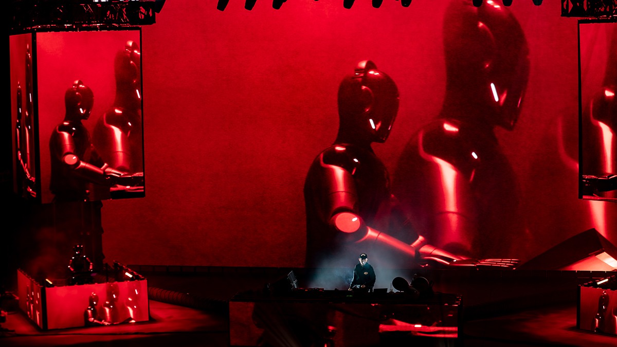 Deadmau5 lived up to the legend last Friday (photo: Gerardo Federico)