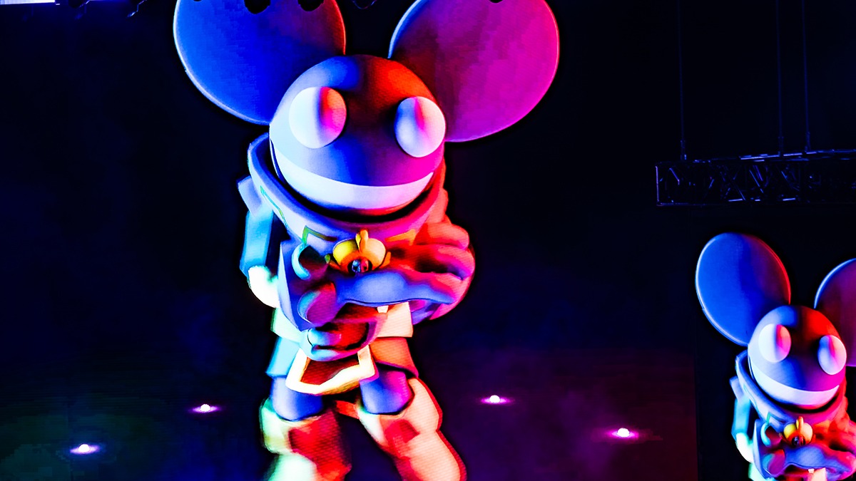 Deadmau5 lived up to the legend last Friday (photo: Gerardo Federico)