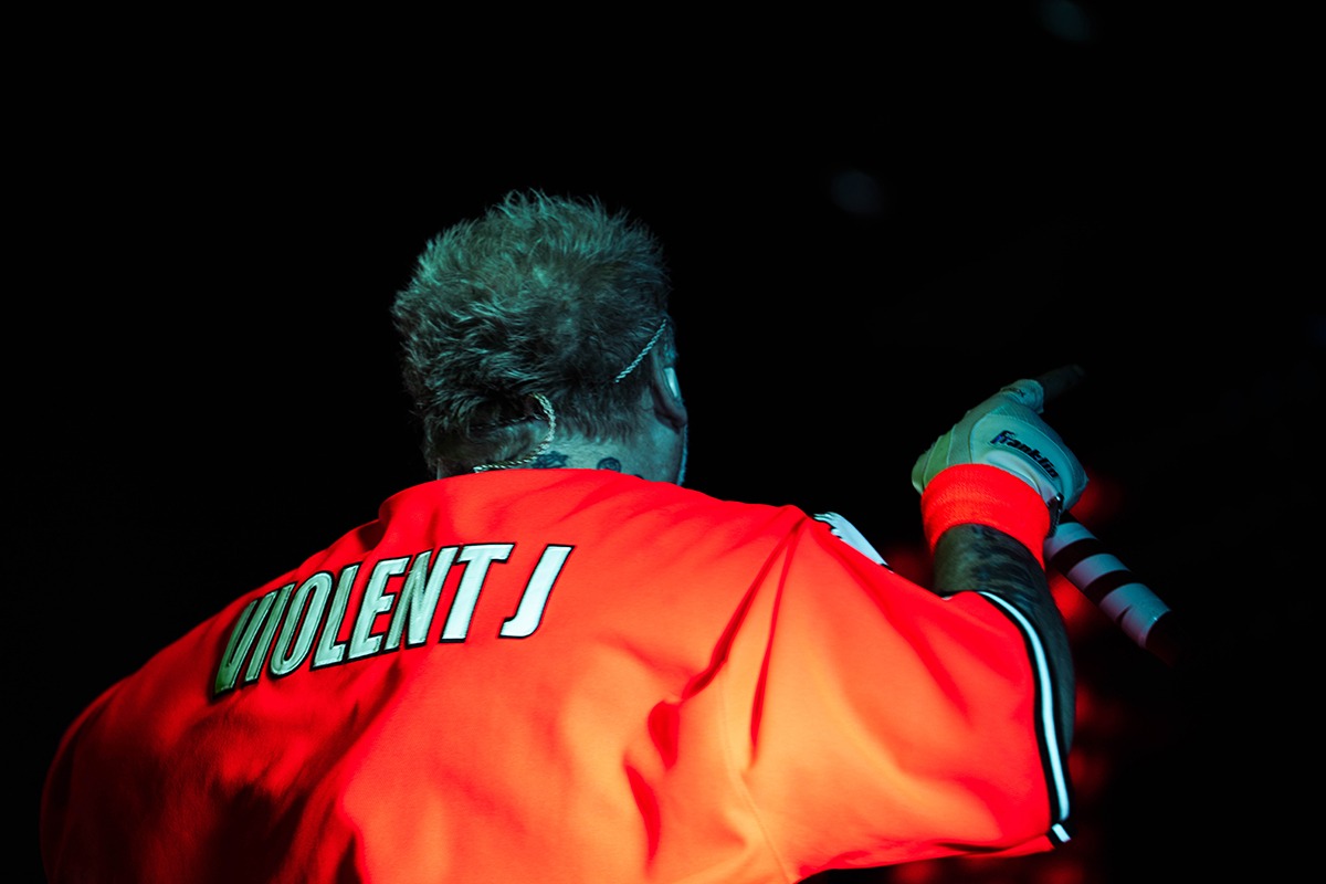 Insane Clown Posse Turn Summit Music Hall into a Sticky, Screaming Family Reunion (Photo: Béla Keeshisnik)
