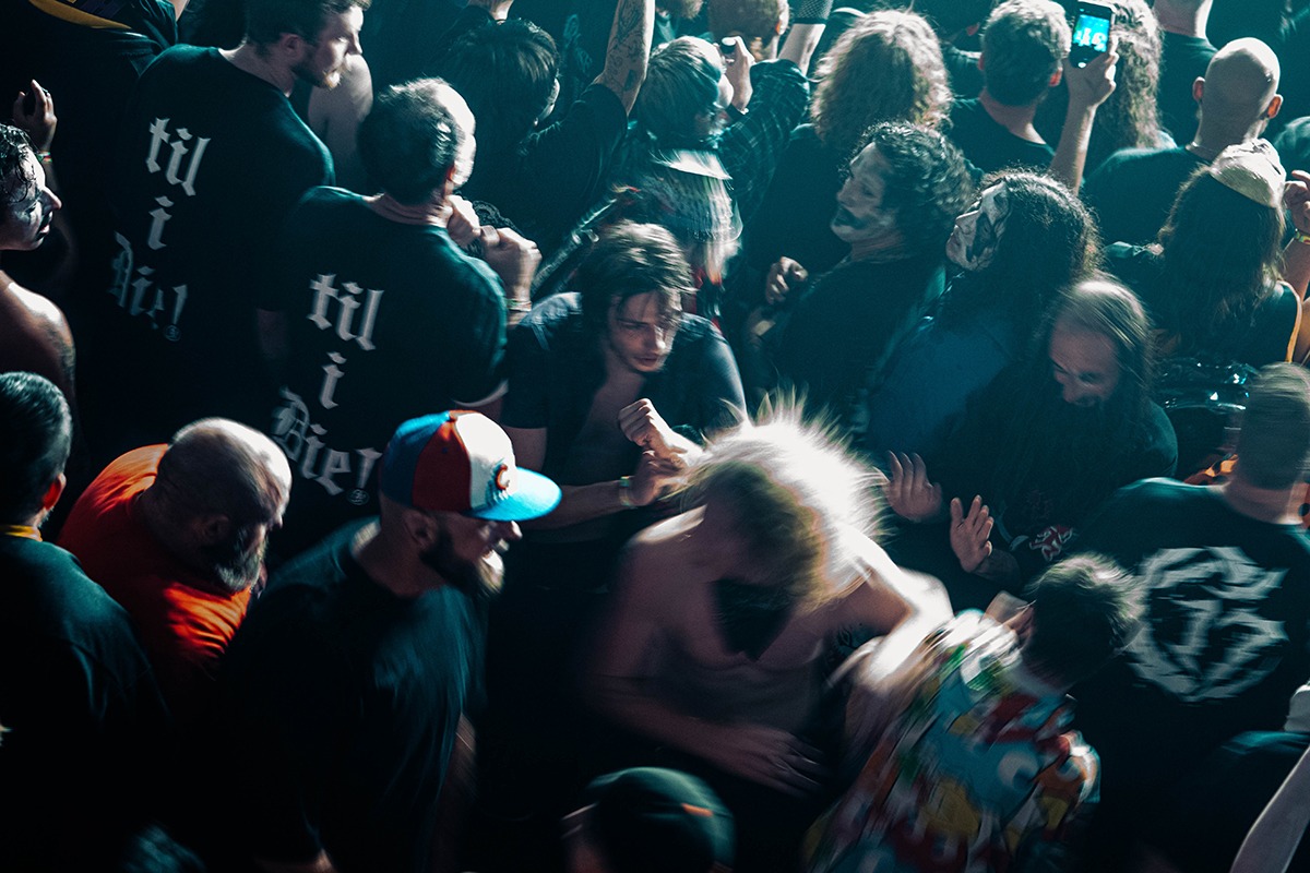 Insane Clown Posse Turn Summit Music Hall into a Sticky, Screaming Family Reunion (Photo: Béla Keeshisnik)