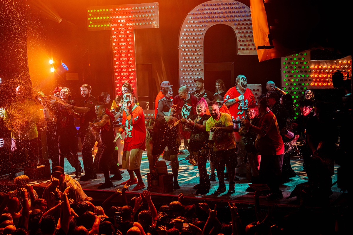 Insane Clown Posse Turn Summit Music Hall into a Sticky, Screaming Family Reunion (Photo: Béla Keeshisnik)