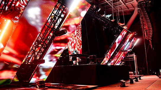 A Descent into the Voyd: Svdden Death’s Red Rocks Ritual (Photo: Gerardo Federico)
