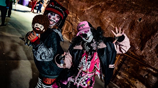 A Descent into the Voyd: Svdden Death’s Red Rocks Ritual (Photo: Gerardo Federico)