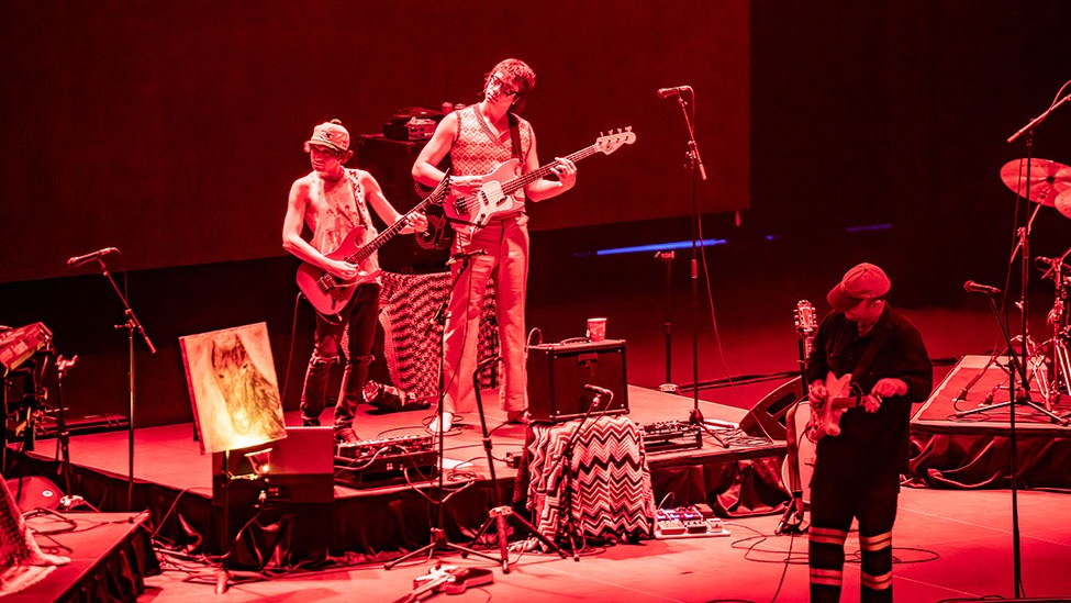 Mac DeMarco and Mock Media blasted the Mission Ballroom with love last Sunday (Photos: Gerardo Federico)