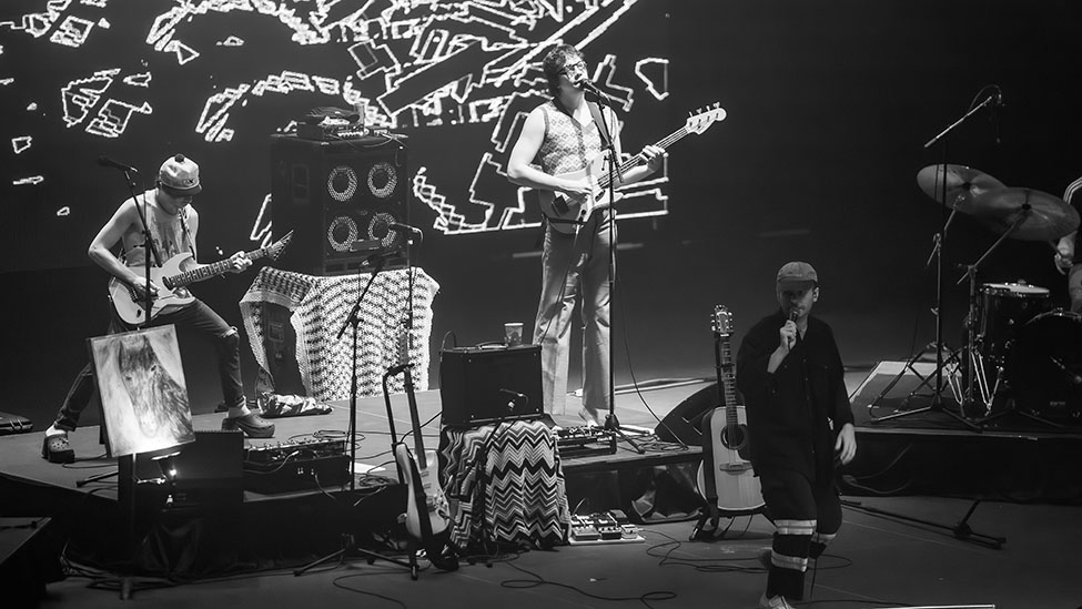 Mac DeMarco and Mock Media blasted the Mission Ballroom with love last Sunday (Photos: Gerardo Federico)