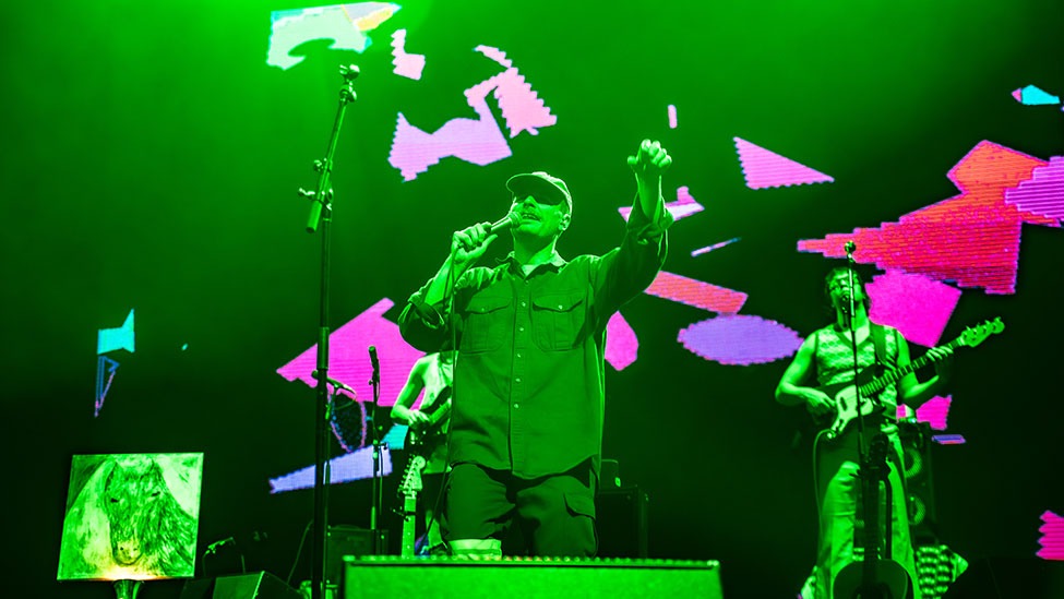 Mac DeMarco and Mock Media blasted the Mission Ballroom with love last Sunday (Photos: Gerardo Federico)