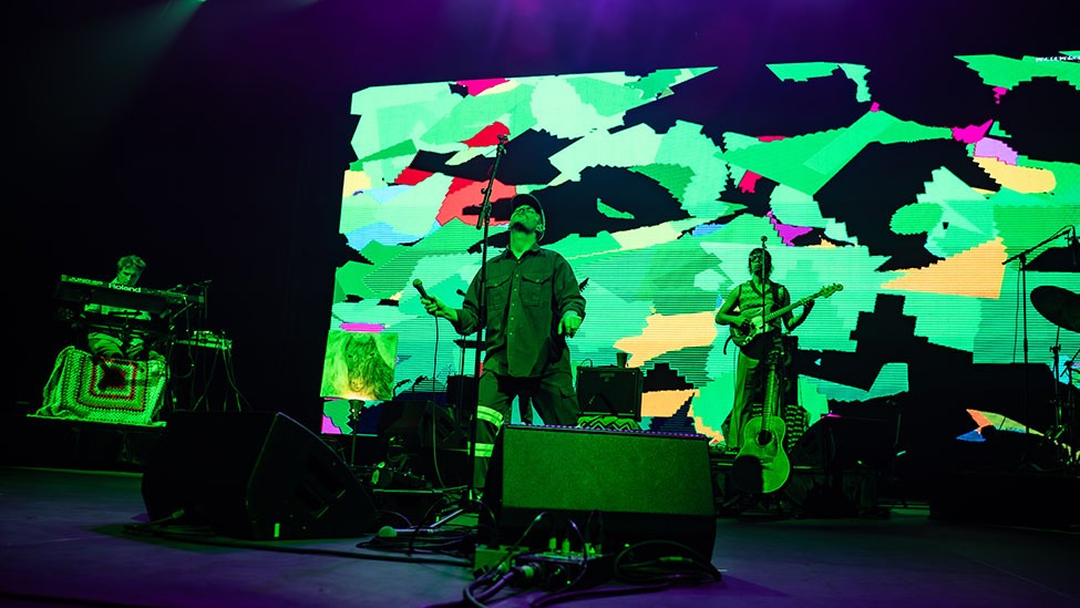 Mac DeMarco and Mock Media blasted the Mission Ballroom with love last Sunday (Photos: Gerardo Federico)