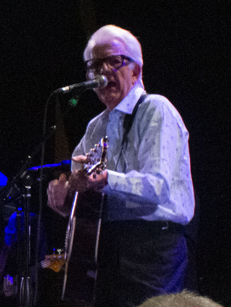 Nick Lowe and Los Straitjackets at the Oriental Theater, November 16. (Photos: Billy Thieme)