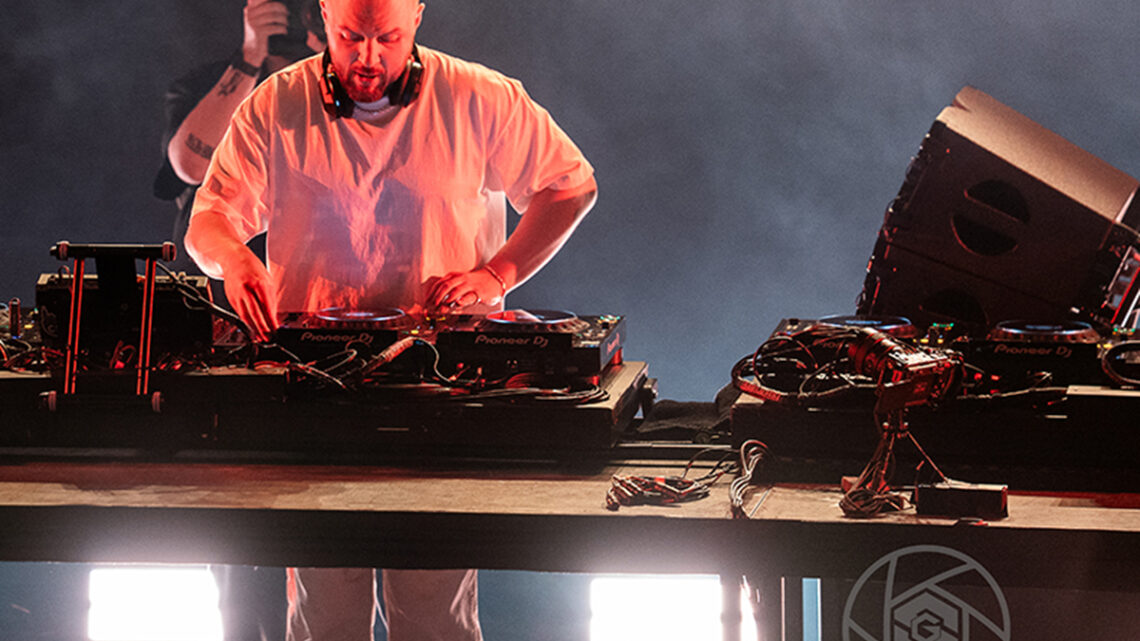 Chris Lake & Chris Lorenzo – Red Rocks Becomes a Massive Dance Party