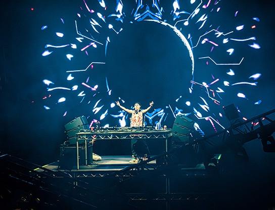 The next time Liquid Stranger comes through Colorado, grab whatever ticket you can get your hands on. (Photo: Gerardo Federico)