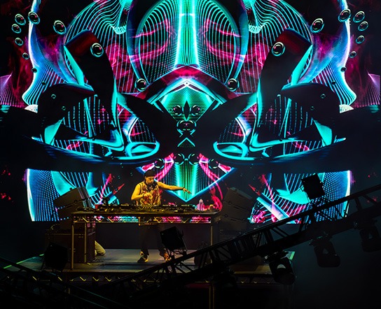 The next time Liquid Stranger comes through Colorado, grab whatever ticket you can get your hands on. (Photo: Gerardo Federico)