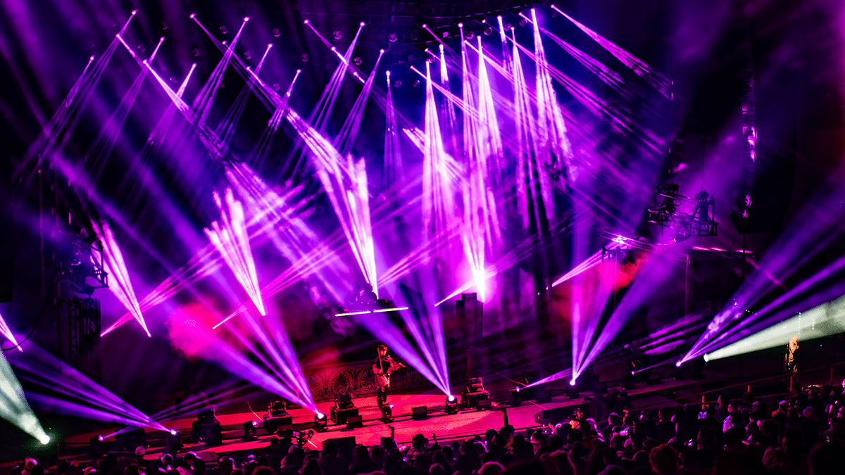 Seven Lions blew his performance out of the park, surprising crowds with his mix of styles, shared performance, and beautiful visuals. (Photos: Gerardo Federico)