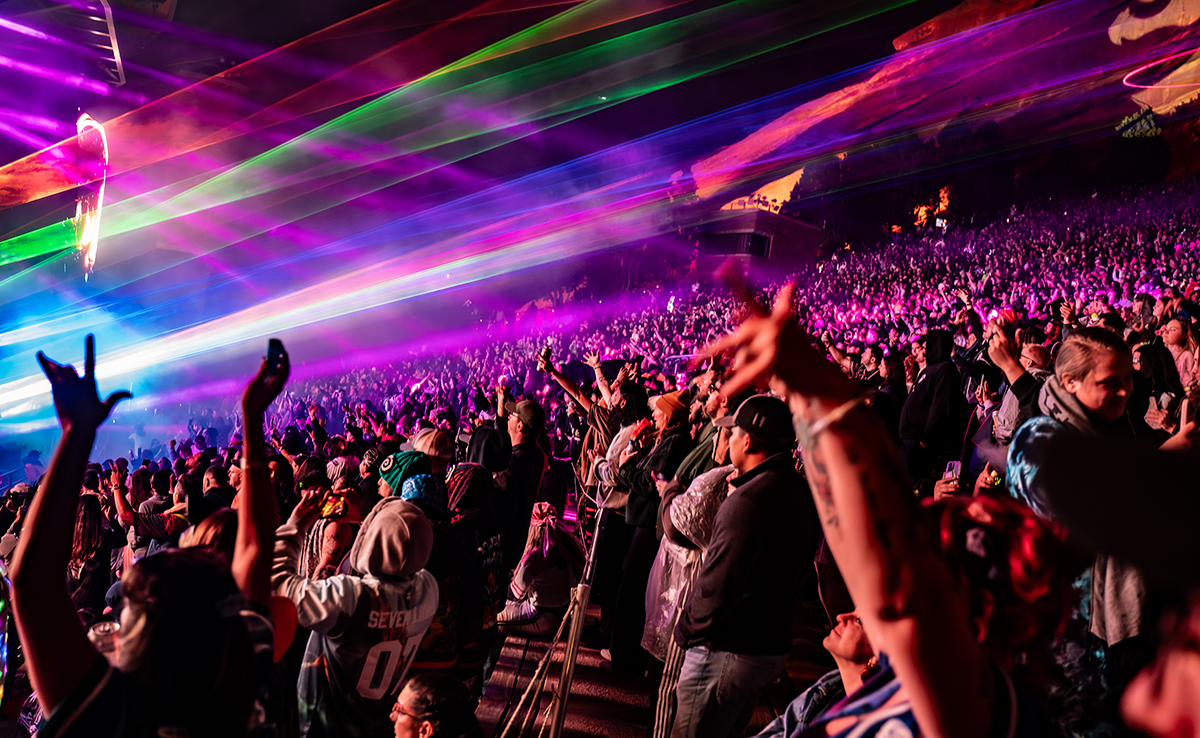 Seven Lions blew his performance out of the park, surprising crowds with his mix of styles, shared performance, and beautiful visuals. (Photos: Gerardo Federico)