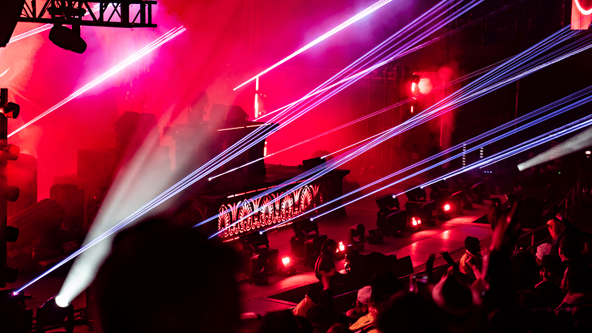 Seven Lions blew his performance out of the park, surprising crowds with his mix of styles, shared performance, and beautiful visuals. (Photos: Gerardo Federico)