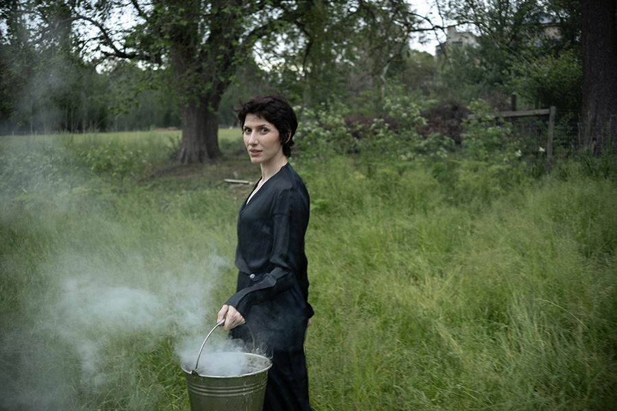 Photo courtesy of 4AD