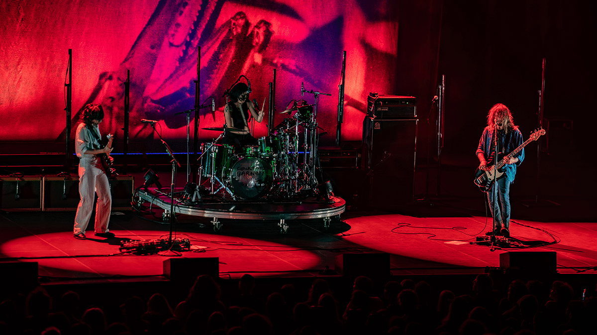 Courtney Barnet serenaded Mission Ballroom Last Friday night (Photos: Gerardo Federico)