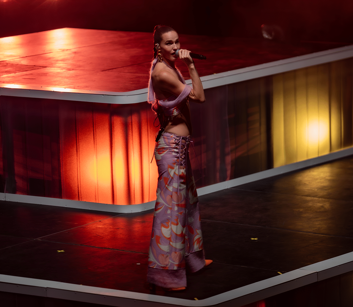 SOFI TUKKER came out ready to move last Thursday, and Red Rocks responded. (Photos: Gerardo Federico)