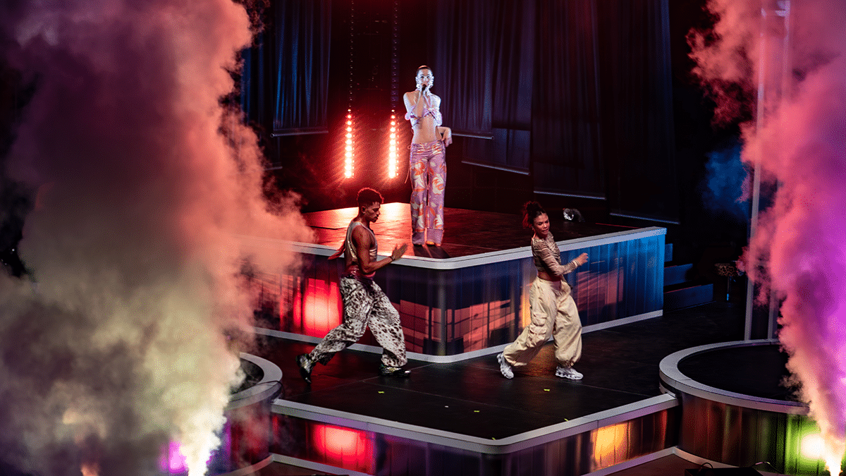SOFI TUKKER came out ready to move last Thursday, and Red Rocks responded. (Photos: Gerardo Federico)