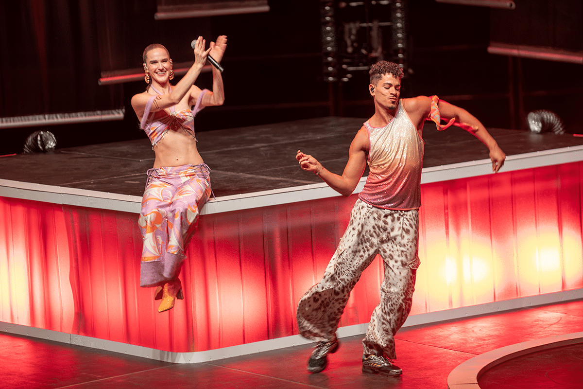 SOFI TUKKER came out ready to move last Thursday, and Red Rocks responded. (Photos: Gerardo Federico)